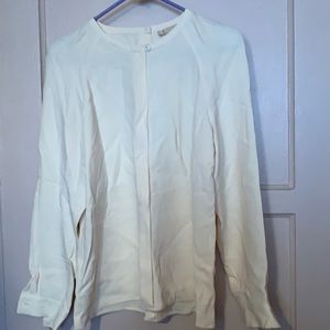 STUDIO 121 BLOUSE SZ S. SILK,  CREAM COLOR